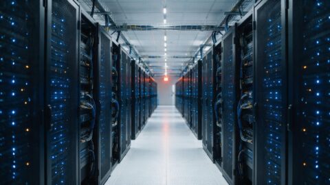 Serverski rekovi u data centru